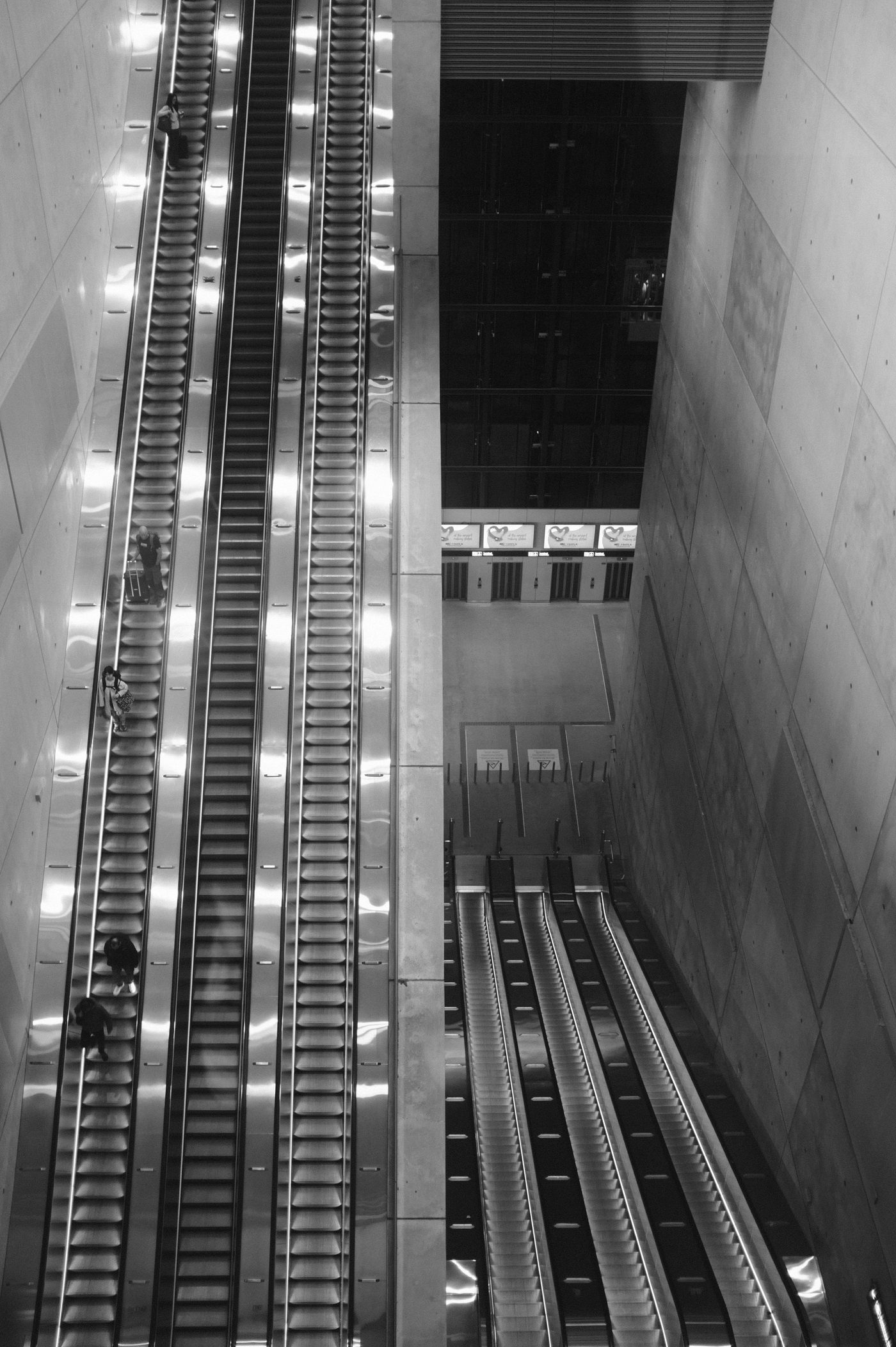 Down into the metro